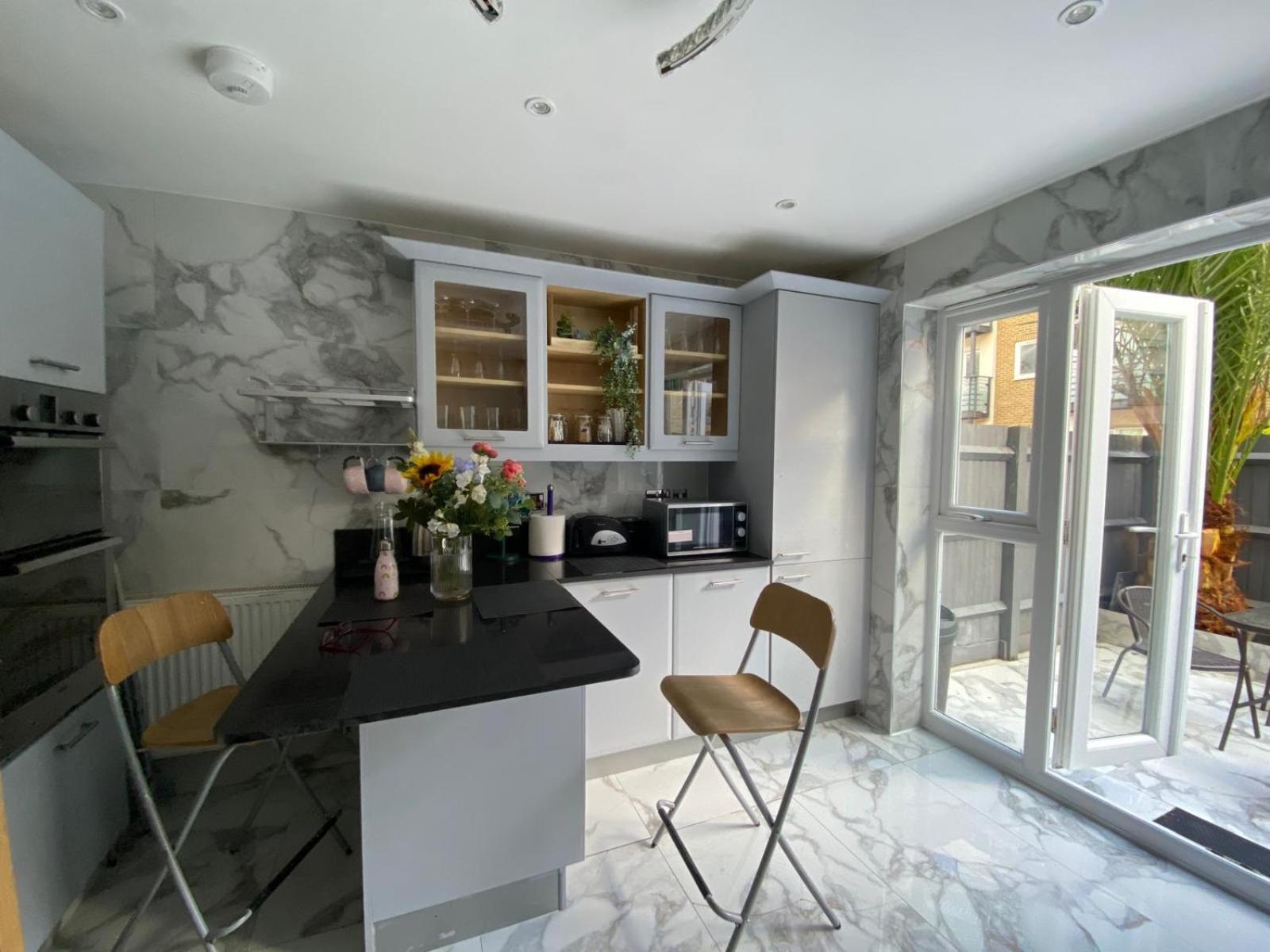 Tina Guest House Londra Exterior foto