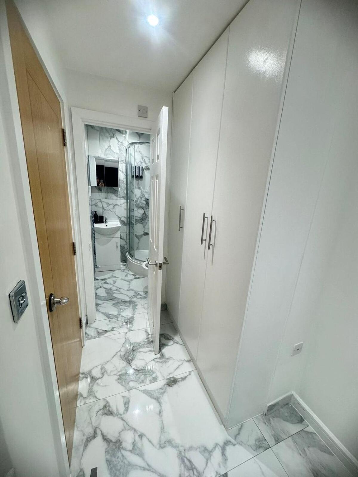 Tina Guest House Londra Exterior foto