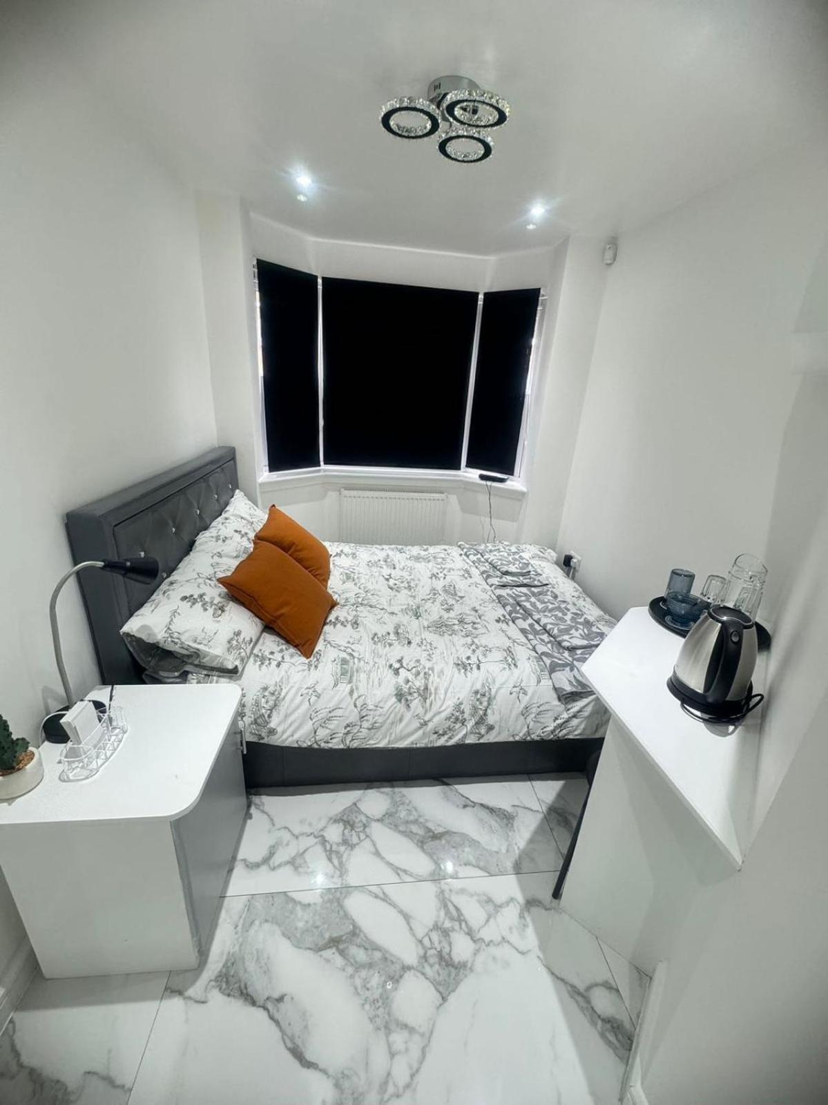 Tina Guest House Londra Exterior foto